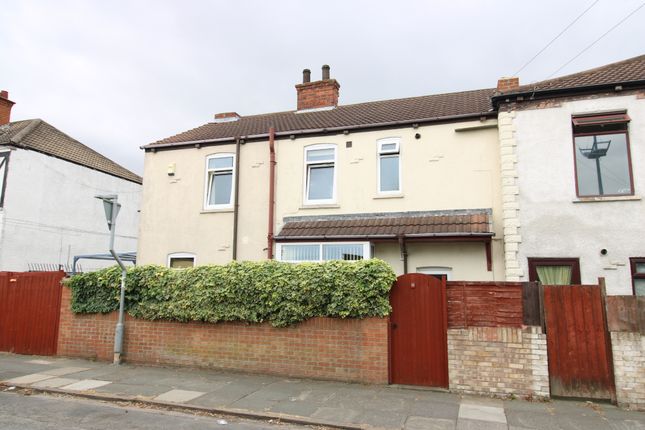 Thumbnail End terrace house for sale in Grant Street, Cleethorpes