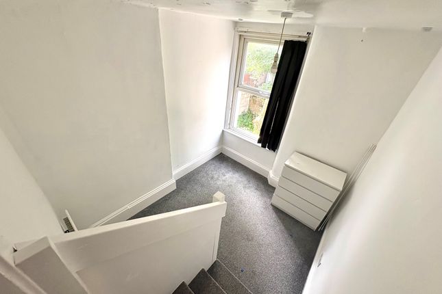 16, Flat C, Alexandra Road, PRENTON photo 4