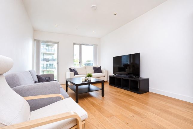 Flat 20, 23, Maud Street, London photo 3