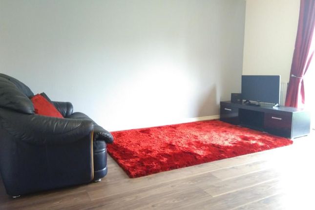 3 Bedroom Houses To Let In Siskin Drive Middlemarch Business Park