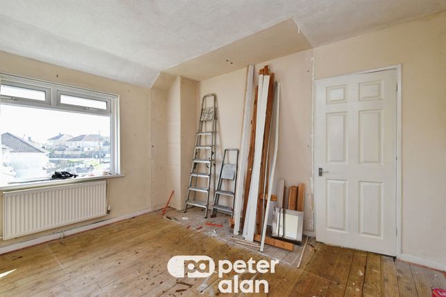 12, Gwladys Street, Aberdare photo 4
