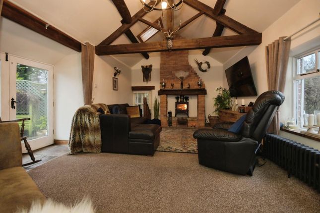The Stables, 6 The Barn, Hagg Hill, Chesterfield photo 2