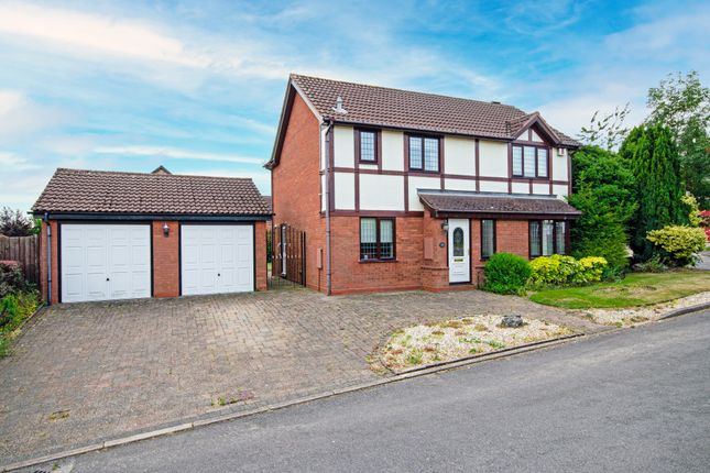 Thumbnail Detached house for sale in Juniper Drive, Walmley, Sutton Coldfield