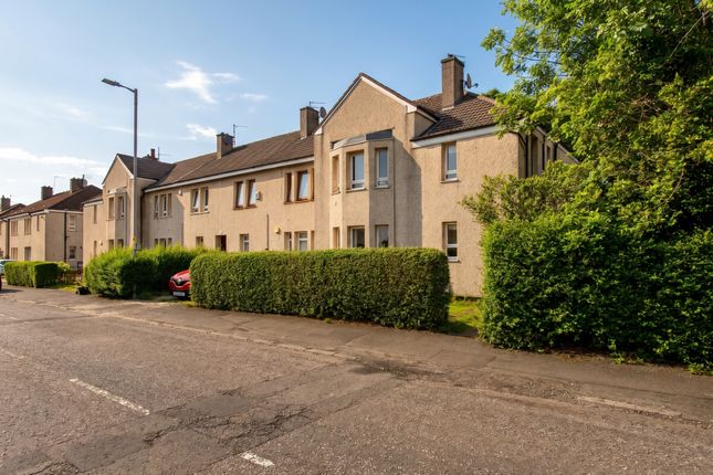 2-bed house on 4, Marjory Drive, Paisley, £65,000