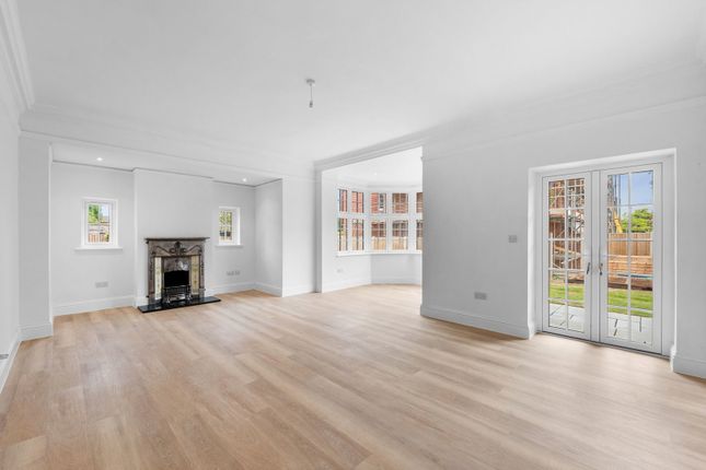3, Barrowsfield, South Croydon photo 3