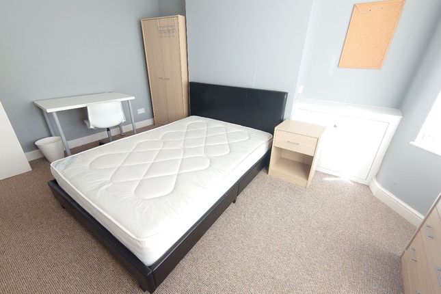 12 Birstall Road, Liverpool photo 5