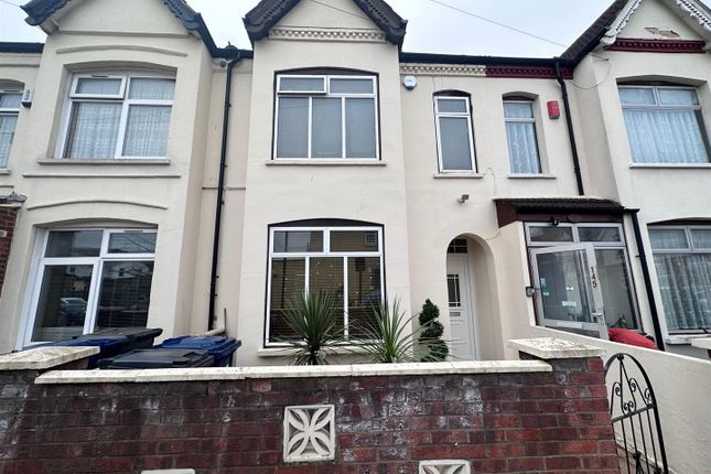 Terraced house for sale in Oswald Road, Southall