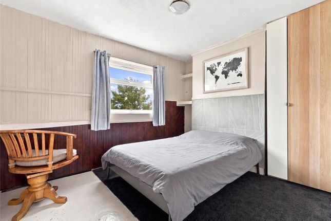 Flat C, 29, Vartry Road, London photo 3