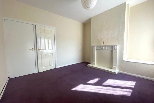 96, Vale Drive, Shirebrook photo 4