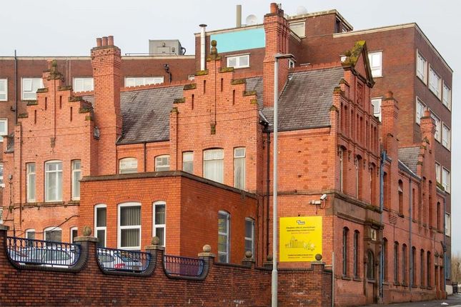 Office to let in Monsall Road, Manchester