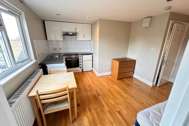 164a (10), West Hendon Broadway, London photo 3