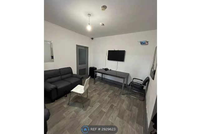 Palatine Road, Blackpool photo 2