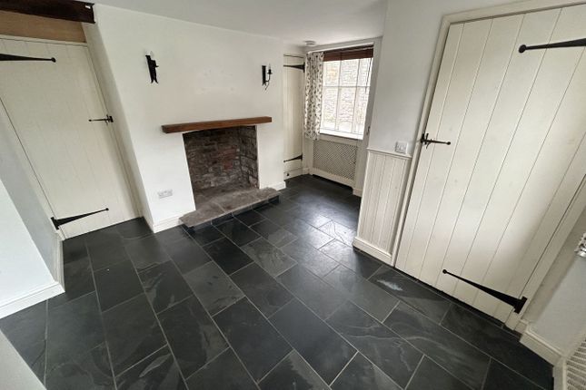 Priory Lodge, Priory Hill, Brecon photo 2