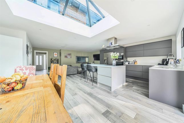33, Arundel Road, Camberley photo 2