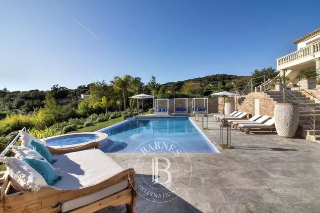 Villa for sale in Grimaud, 83310, France