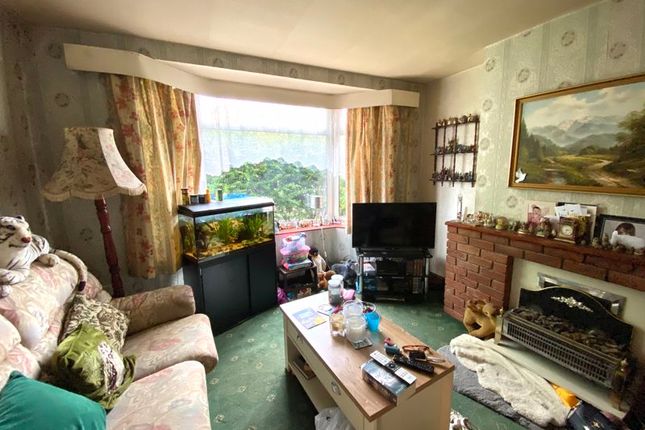 208, Tomkinson Road, Nuneaton photo 2