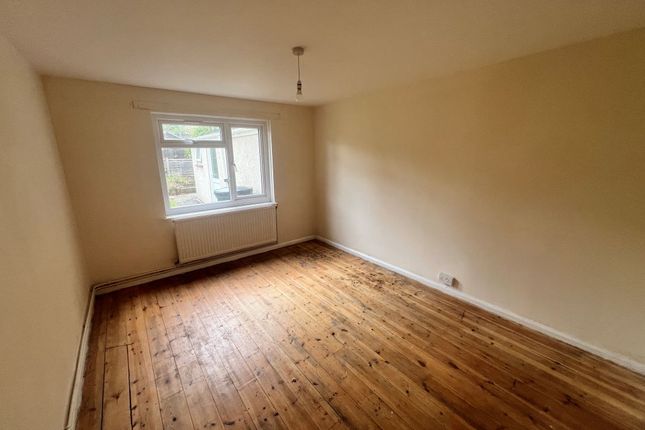 19 Buctor Park, Tavistock photo 3