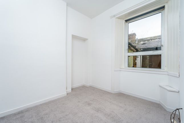 Flat for sale in Priory Lane, Dunfermline