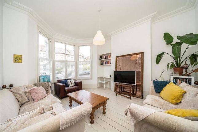 13, Ommaney Road, London photo 2