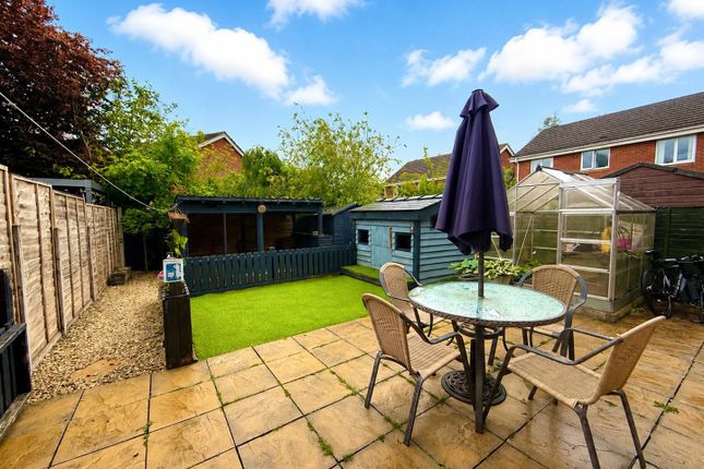 10, Dovecote Lane, Hereford photo 5