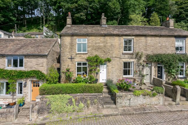 2-bed house on Foxglove Cottage, 18 Higher Lane, Macclesfield, £425,000