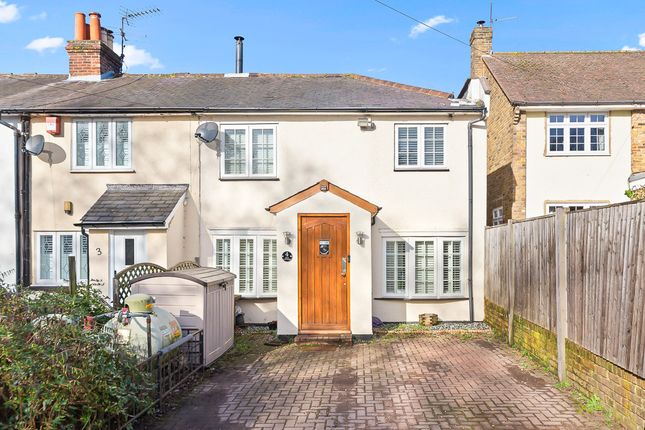 Thumbnail Terraced house for sale in Kingston Road, Leatherhead