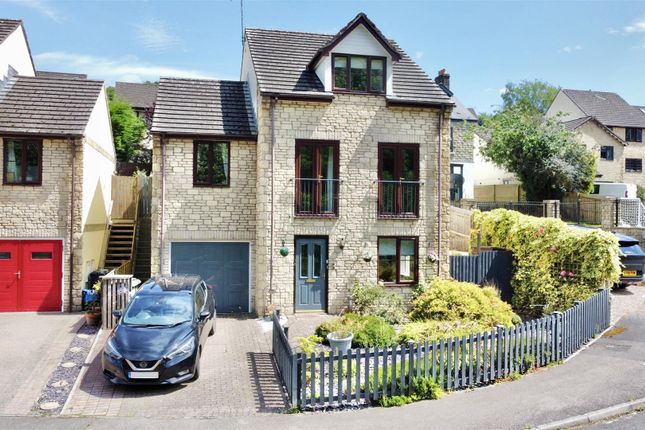 4-bed house on 18, Cullimore View, Cinderford, £350,000