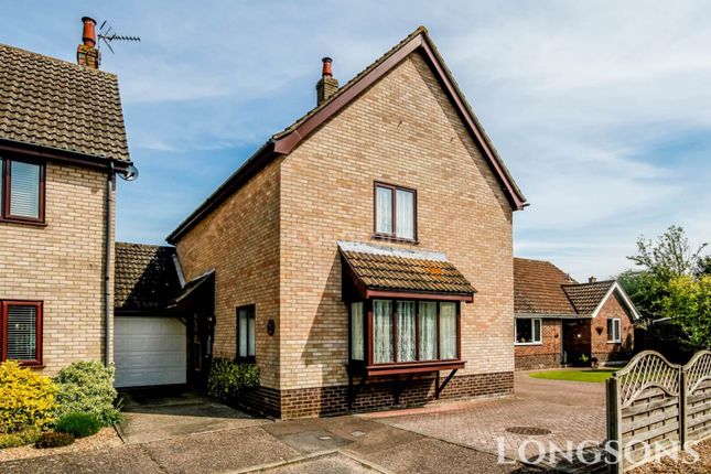 Thumbnail Link-detached house for sale in Hamilton Close, Watton