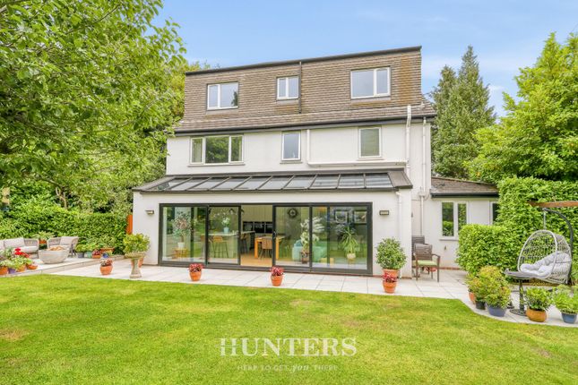 3, Wentworth Close, Manchester photo 4