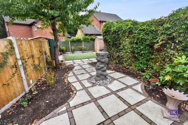 9 Brompton Gardens, Warrington photo 3