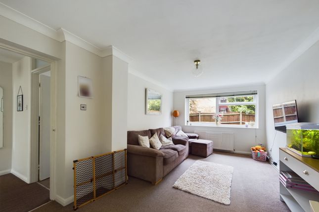 Maisonette for sale in York Close, Horsham