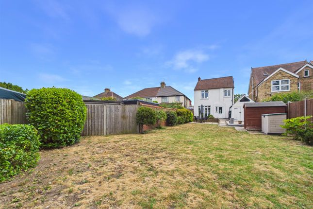14, St. Georges Road, Wallington photo 4