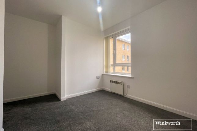 Flat to rent in Chalkhill Road, Wembley