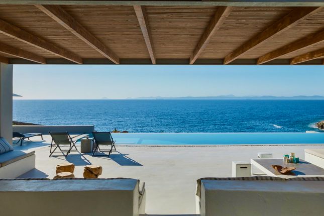 Villa for sale in Ariele, Kea (Ioulis), Kea - Kythnos, South Aegean, Greece