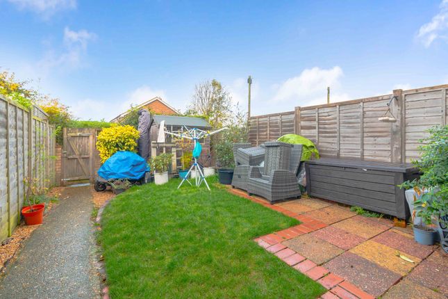 11 Jeffreys Way, Uckfield photo 4