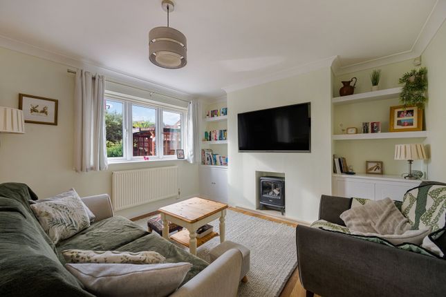 4, Carnoustie Close, Grantham photo 3