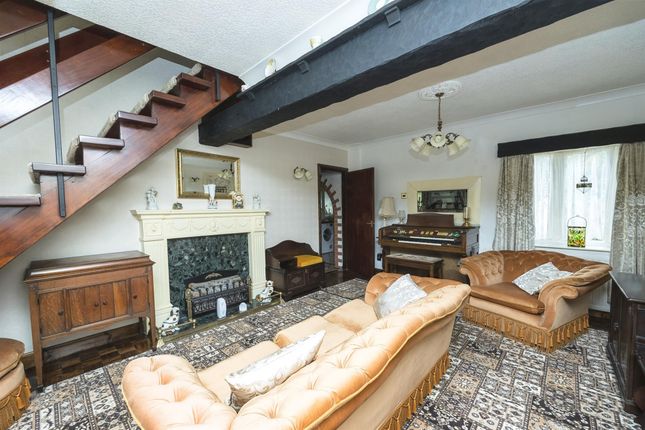 Cottage for sale in Main Road, Underwood, Nottingham