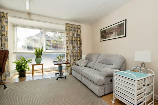 3 Laurier Court,, Northcourt Road, West Sussex photo 4