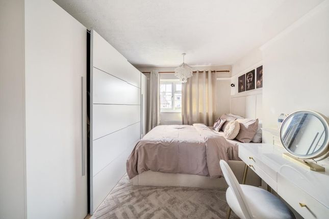 12 Valentia Road, Headington, Oxford photo 3