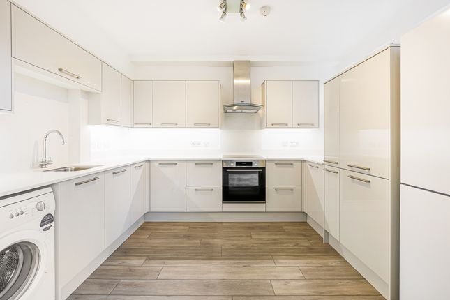 Flat for sale in Hills Mews, Florence Road, Ealing, London