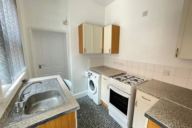 189, Hughenden Road, High Wycombe photo 3