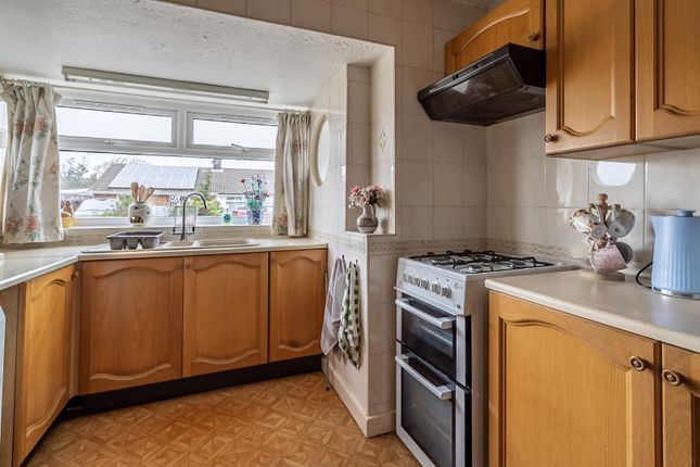 8, Kentmere Drive, York photo 4