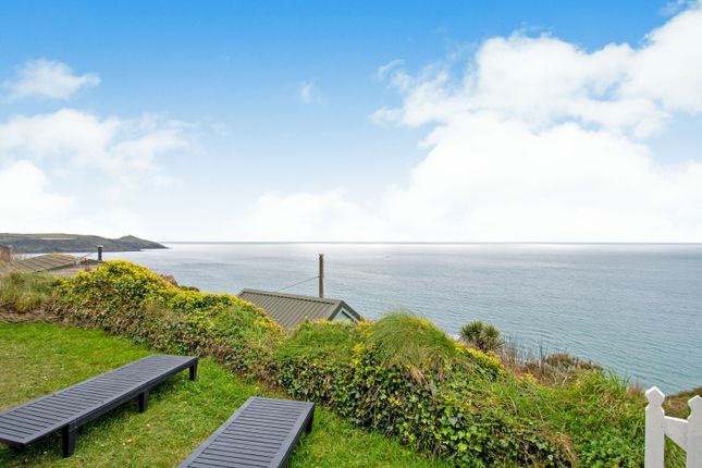 Cliffside,, Tregonhawke, Cornwall photo 4