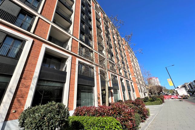 Garrett Mansions External