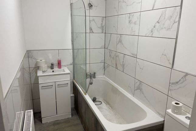 49, West Road, Westcliff-on-Sea photo 5