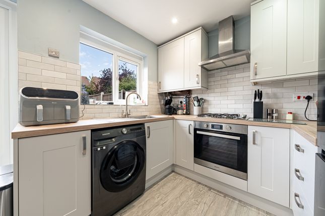 23 Bromwich Close, Leicester photo 4