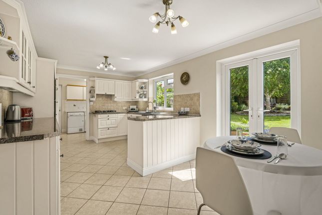 126, Linden Avenue, Cheltenham photo 3