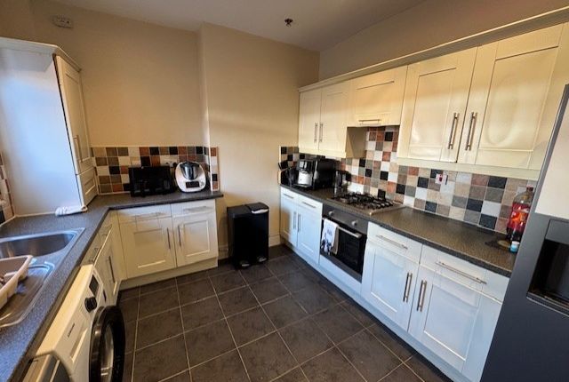 110, Clifford Street, Pontefract photo 5