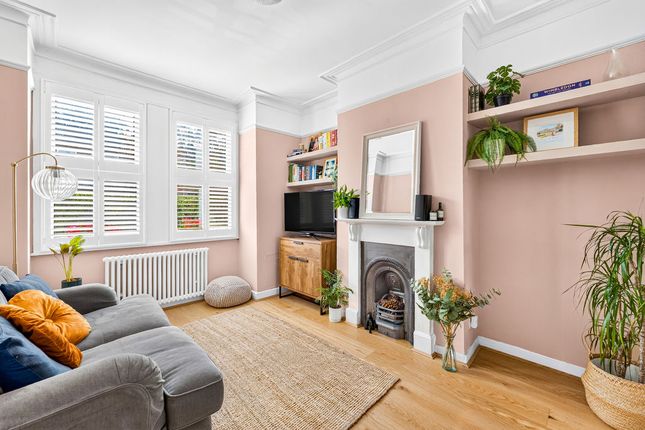 35, Leyton Road, London photo 3