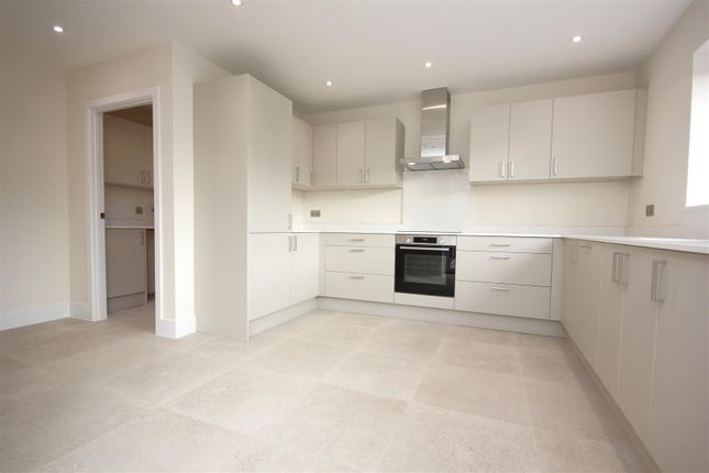 31A, Ashridge Close, Rushden photo 3